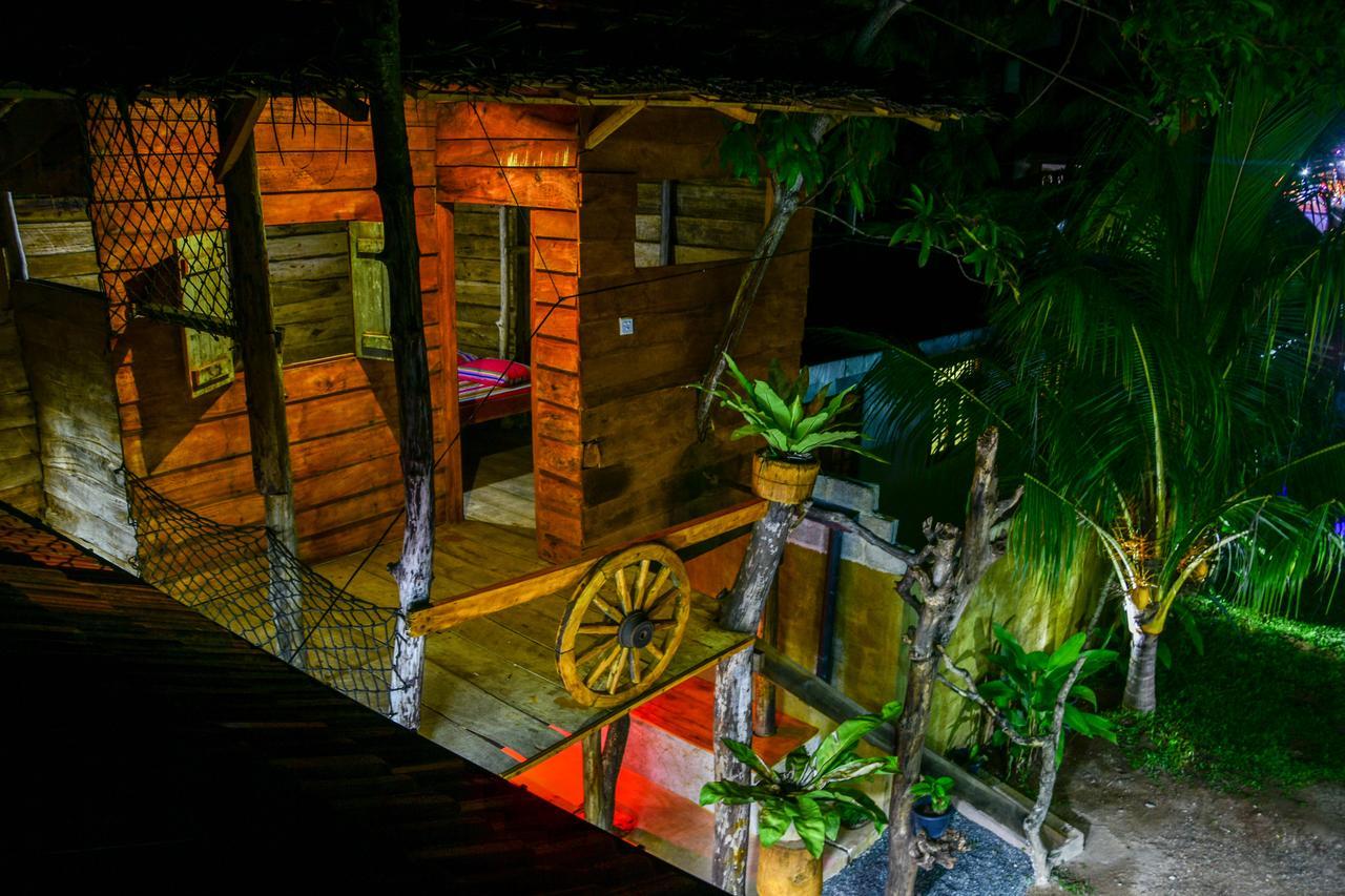 Sena'S Place Хиккадува Экстерьер фото