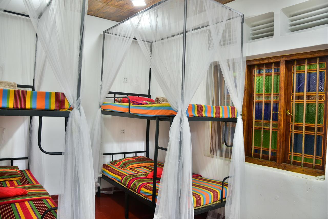 Sena'S Place Хиккадува Экстерьер фото