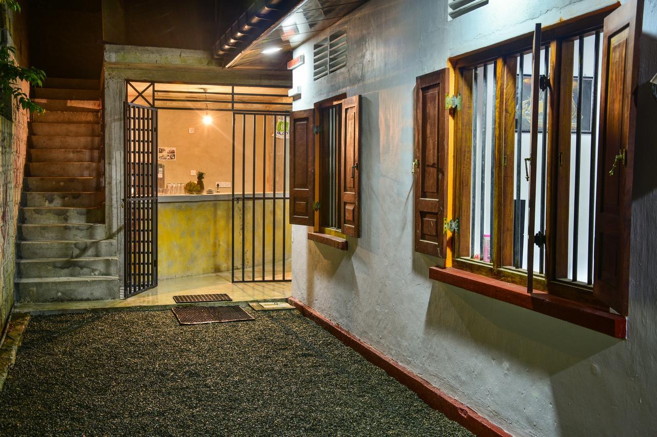 Sena'S Place Хиккадува Экстерьер фото